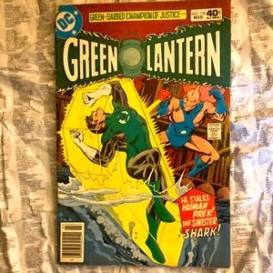 Dc Comics Green-Garbed Champion of Justice  No:126 March